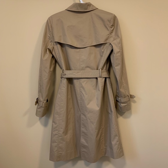 UNIQLO Belted Classic Tan Beige Trench Coat - Picture 2 of 8